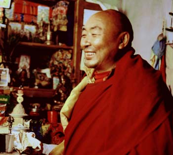 photo of Lama Könchog Rinpoche
